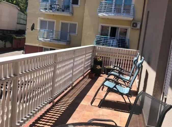 Huerkecz Apartmanhaz Hévíz
